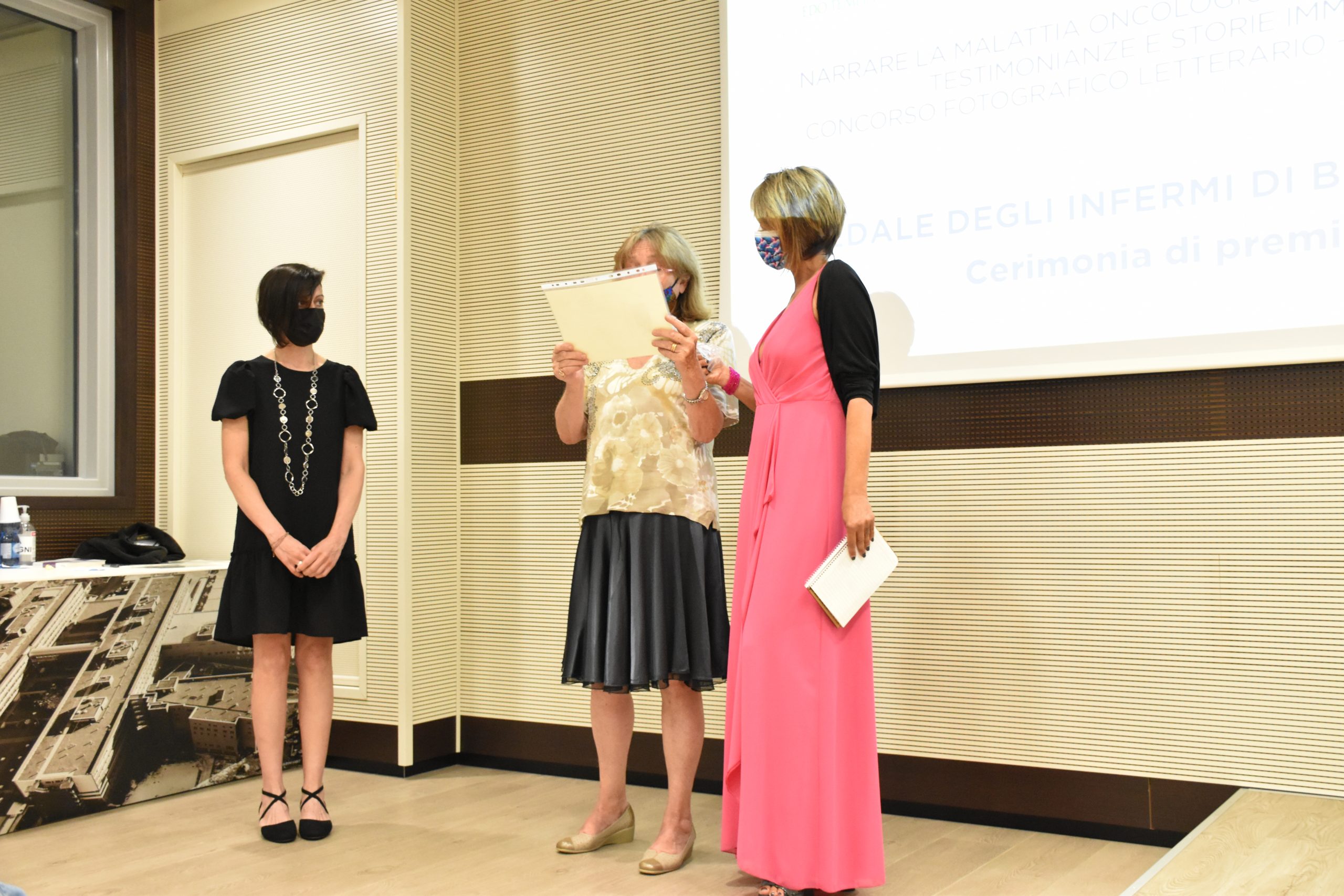 Federica Spera alla premiazione dell'edizione 2021 del concorso letterario Gim, fra sogno e realtà del Fondo Edo Tempia di Biella.